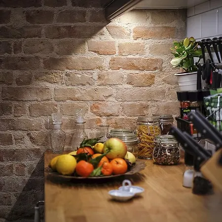 Gardin Guest house 5*