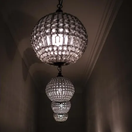 招待所 Gardin And